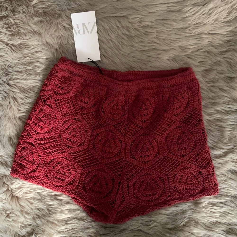 NEW zara crochet shorts
